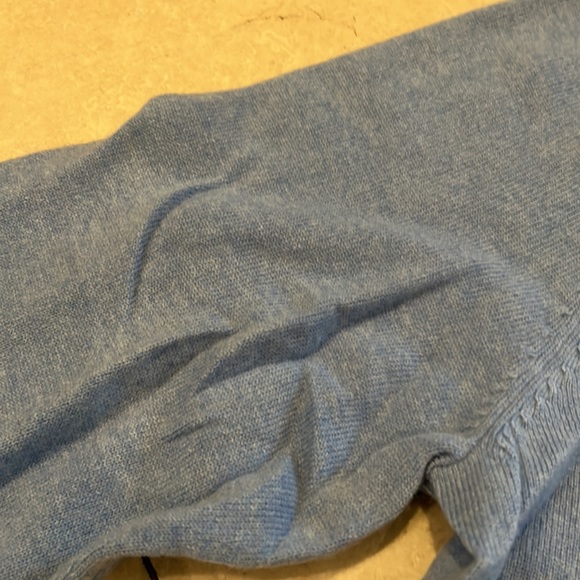 Landsend Men’s Sweater - Picture 7 of 10